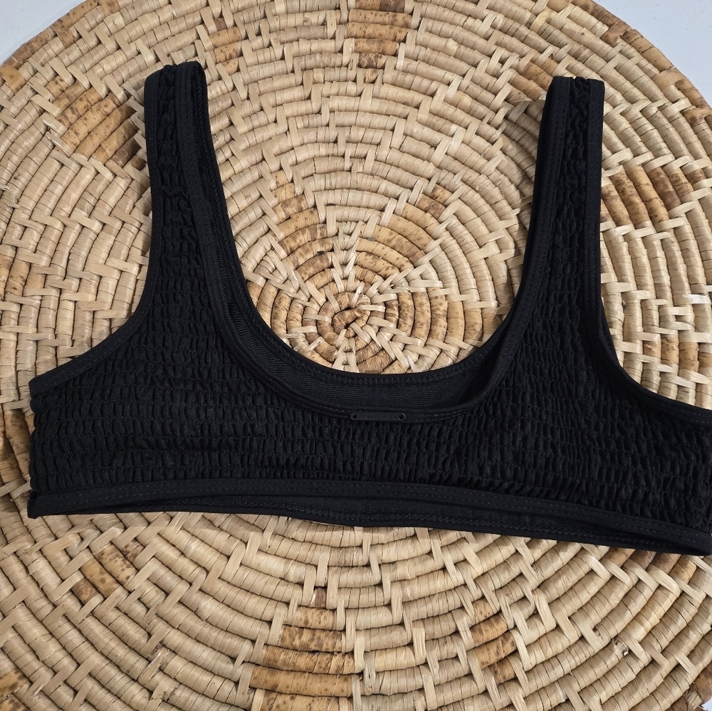 Kendall + Kylie Black Ribbed Bralette Medium - Picture 2 of 5